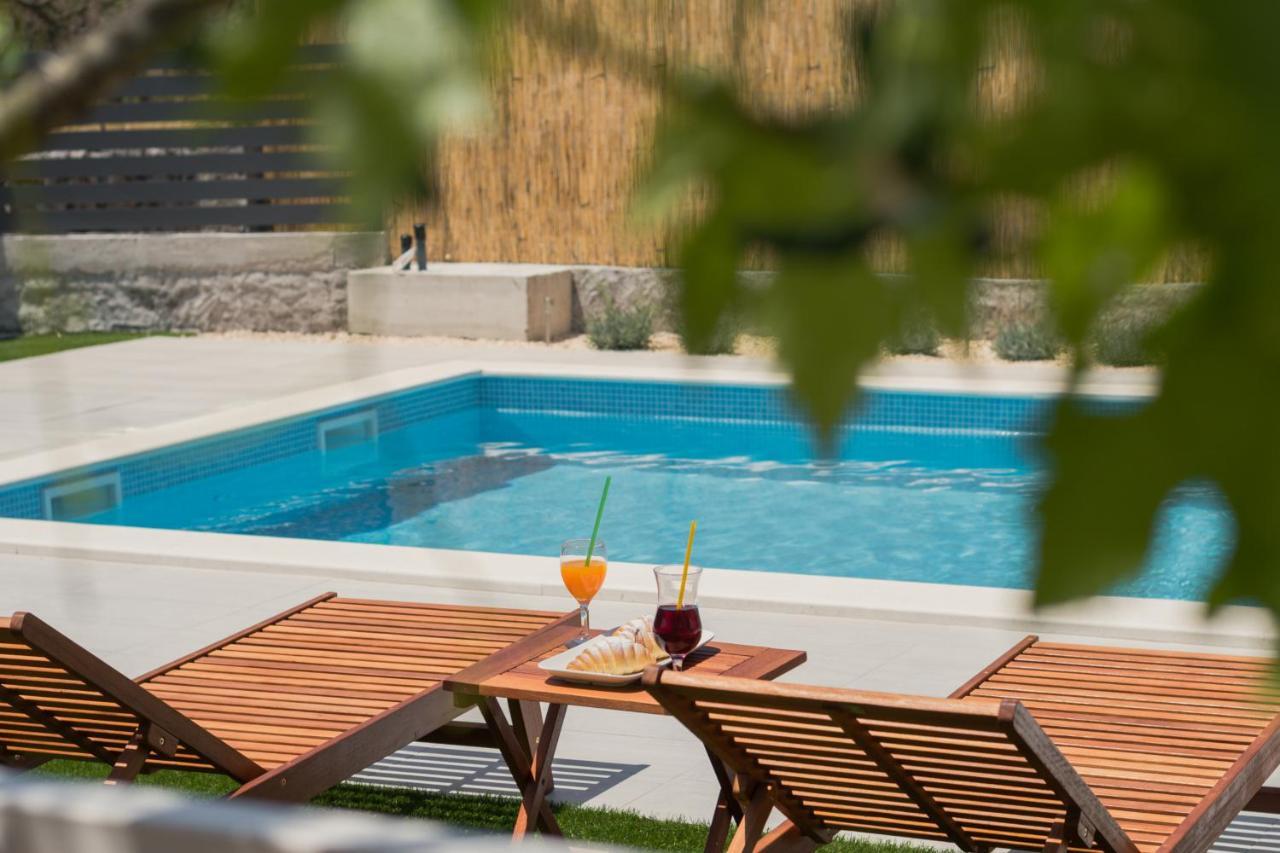 Apartments Brkic Lozovac Exterior foto